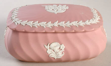 Cream Color on Pink Spiral Flute Rectangular Box with Lid