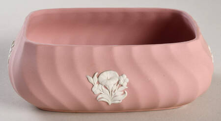 Cream Color on Pink Spiral Flute Rectangular Box, No Lid