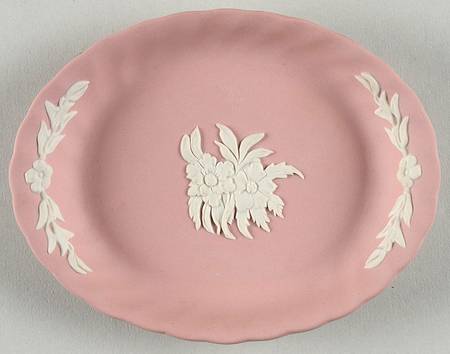 Cream Color on Pink Spiral Flute Pin Tray