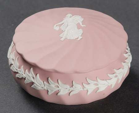 Cream Color on Pink Spiral Flute Round Box & Lid