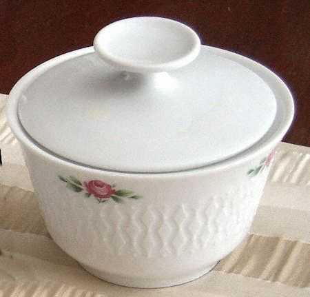 WIG1061 Sugar Bowl & Lid