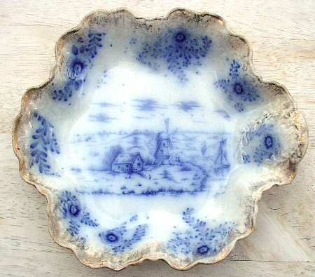 Delft Round Shallow Bowl