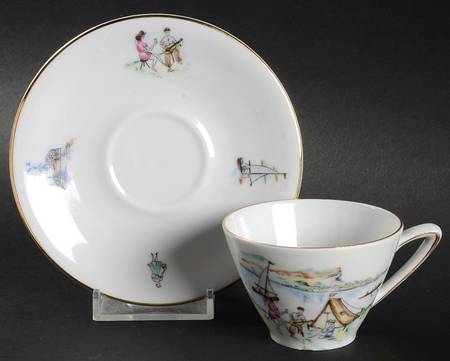 WIG1081 Flat Demitasse Cup & Saucer Set