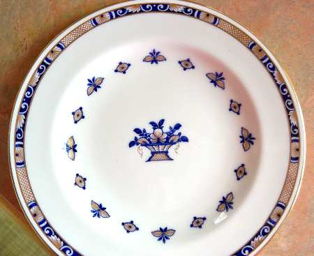 Vieux Rouen (Gold Trim) by Wedgwood