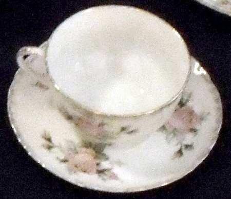 War196 Flat Cup & Saucer Set