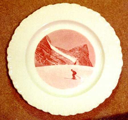 WW505 Red Dinner Plate