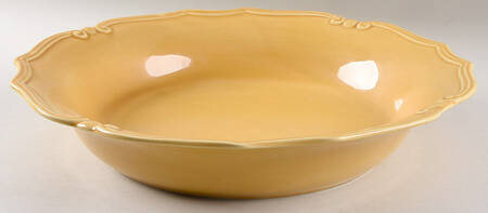 Scallop Dijon 14" Round Serving Bowl