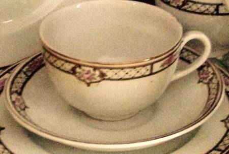 WOO174 Flat Cup & Saucer Set
