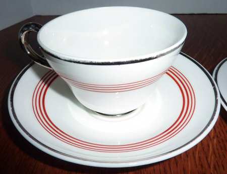 5137 Flat Cup & Saucer Set