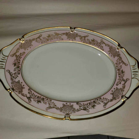 WIG1131 Handled Cake Plate