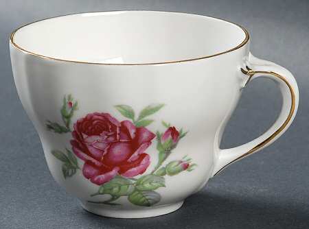 WIG1132 Footed Cup