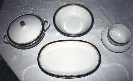 WIG1138 11" Oval Serving Platter