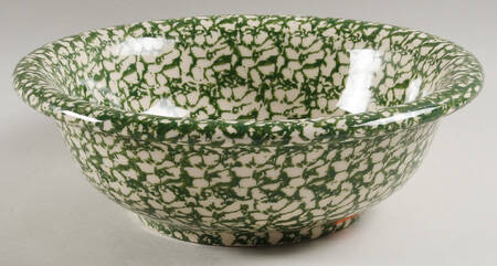 Green Sponge 9" Round Vegetable Bowl