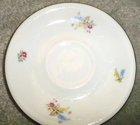 WIG1144 Saucer
