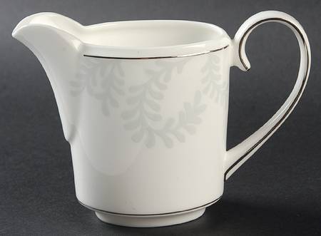 Trailing Vines Creamer