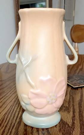 Wild Rose Peach 6" Handled Vase