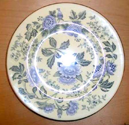 Avon Gray on Yellow (Gold Trim) by Wedgwood