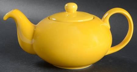 Fun Factory Buttercup (China) Teapot & Lid