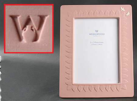 Jasper Classic White on Pink by Wedgwood