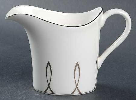 Lismore Essence Creamer