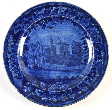 La Grande the Residence Marquis la Fayette Luncheon Plate