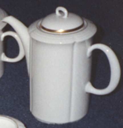2281 Coffee Pot & Lid
