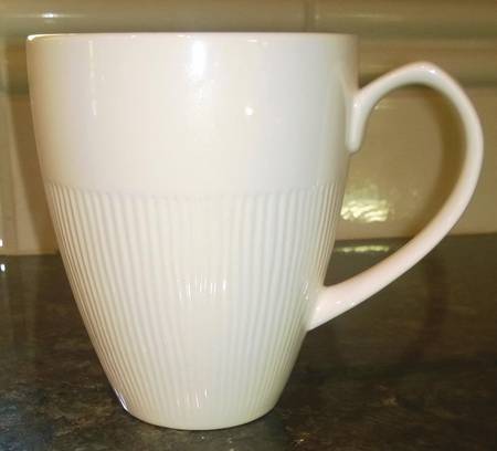 Fanned Ivory Mug