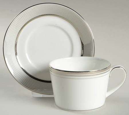 Platine Flat Cup & Saucer Set