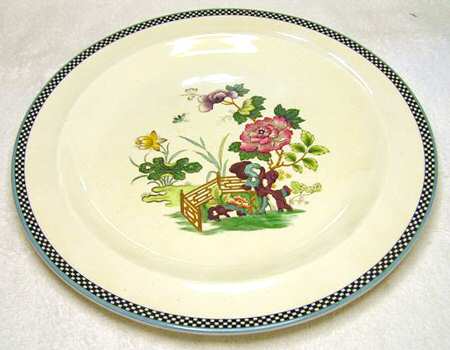 A6688 Luncheon Plate