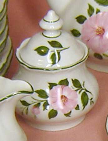 WIG1216 Sugar Bowl & Lid