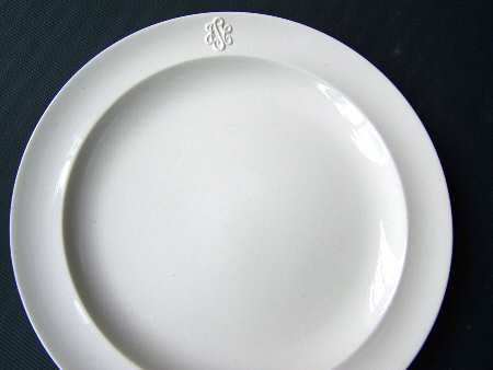 WW571 by Wedgwood