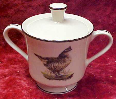 WDN6 Sugar Bowl & Lid