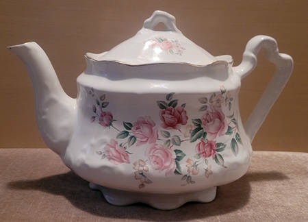 6305 Teapot & Lid