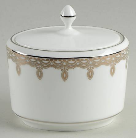 Lismore Lace Platinum Sugar Bowl & Lid