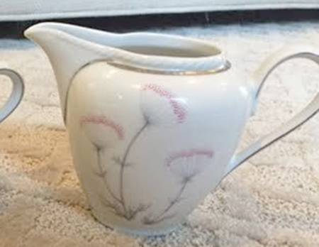 WIG1257 Creamer