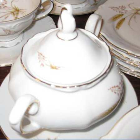 WIG1261 Sugar Bowl & Lid