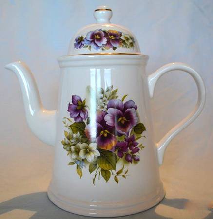 6496 Teapot & Lid