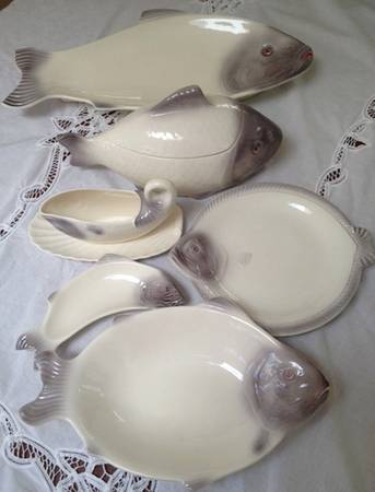 WAE60 14" Oval Serving Platter