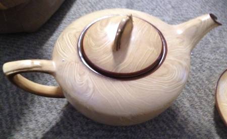 1610 Teapot & Lid