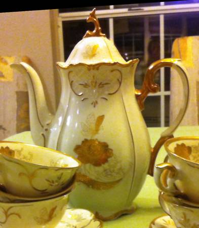 WIG1268 Coffee Pot & Lid