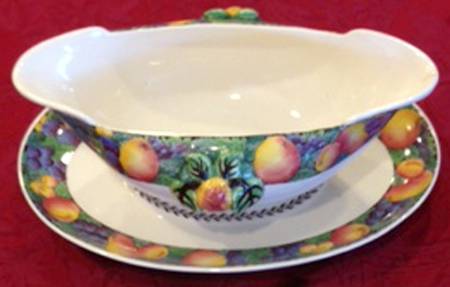 WW606 Gravy Boat with Attached Underplate