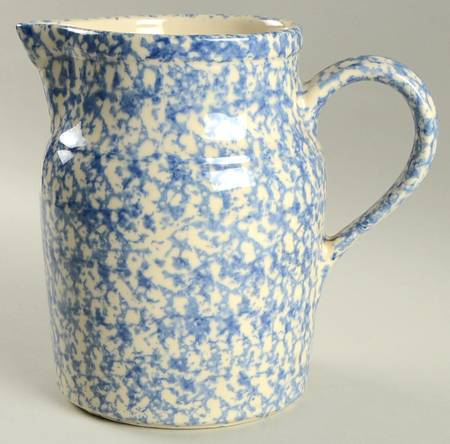 Blue Sponge 64 Oz Pitcher