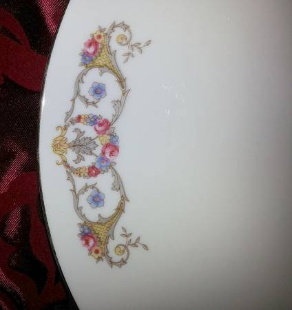 WIG1285 Dinner Plate