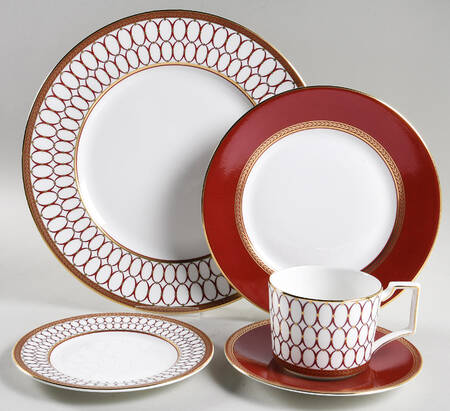 Renaissance Red 5 Piece Place Setting by Wedgwood