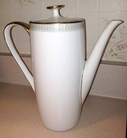 WIG1320 Coffee Pot & Lid
