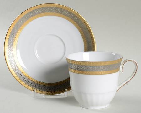 WIG1331 Flat Cup & Saucer Set
