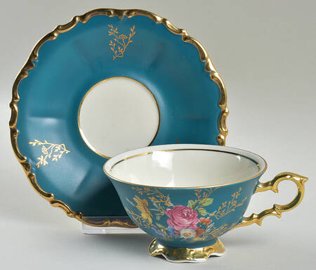 WLD41 Footed Cup & Saucer Set