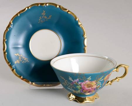 WLD41 Footed Cup & Saucer Set