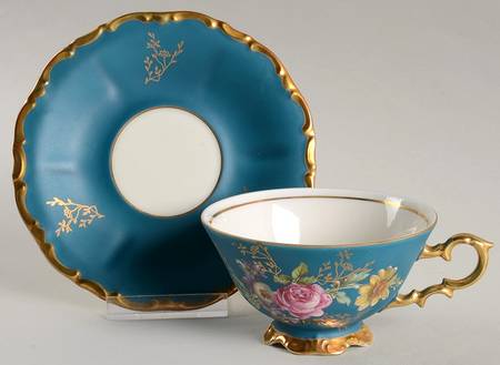 WLD41 Footed Cup & Saucer Set