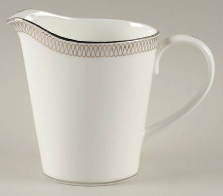 Opulence Creamer